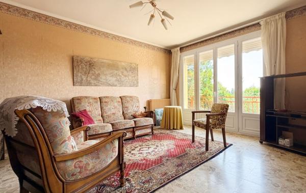 Vente Maison Centre village à rafraîchir Chalon-sur-saone