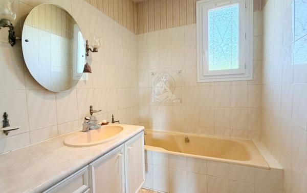Vente Maison Centre village à rafraîchir Chalon-sur-saone