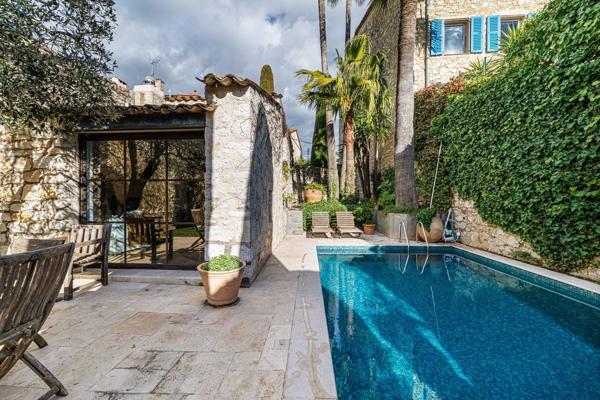 Vente Bastide La Colle-sur-Loup 8 Pièces 228 m²