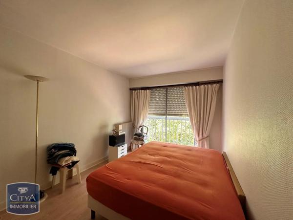Appartement à louer 2 pièces 61.28m² Rambouillet (78120)