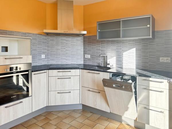 Maison Sable Sur Sarthe 6 pièce(s) 107 m2