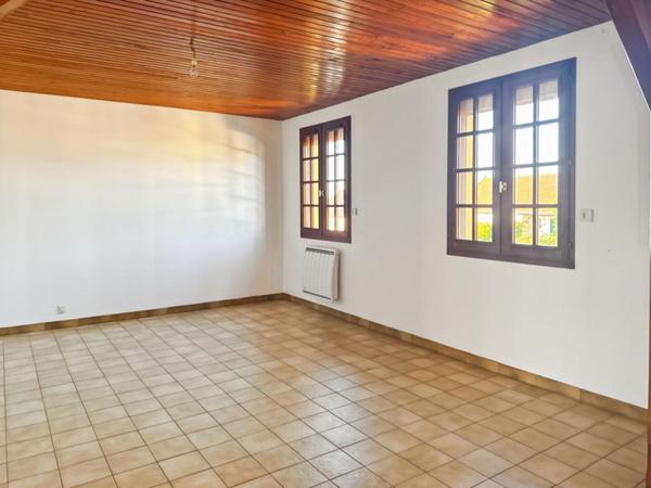 Maison Sable Sur Sarthe 6 pièce(s) 107 m2