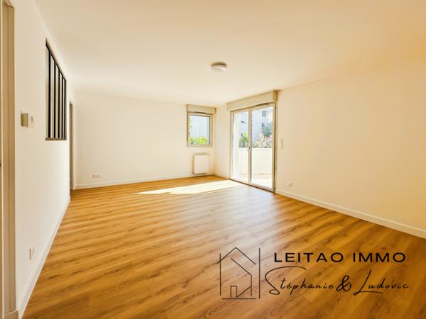 appartement Duplex T4 rénové avec balcon