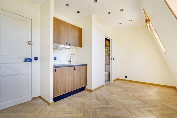 Paris 17e — rue Daubigny — vente exclusive de deux studios rénovés