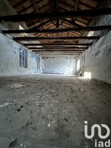 Grange 8 pièces de 280 m² à Darney (88260)