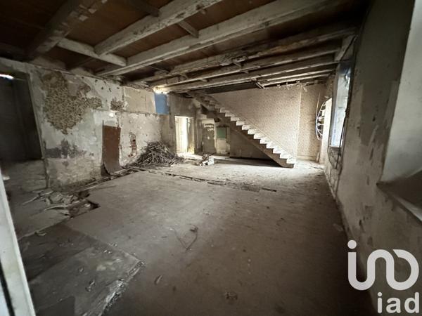 Grange 8 pièces de 280 m² à Darney (88260)