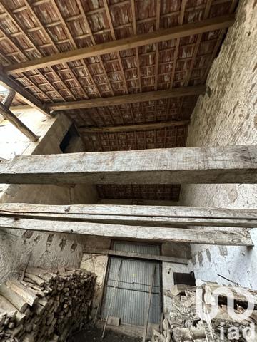 Grange 8 pièces de 280 m² à Darney (88260)