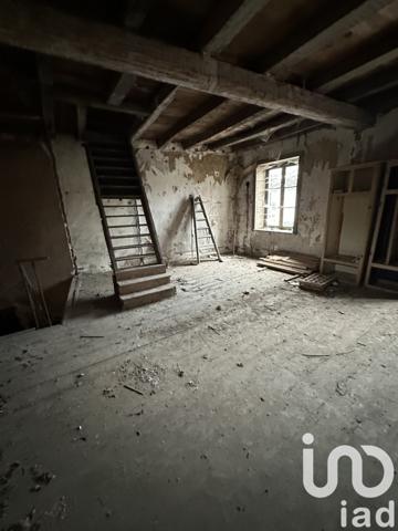 Grange 8 pièces de 280 m² à Darney (88260)