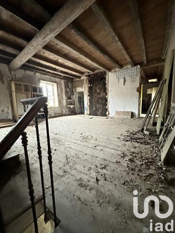 Grange 8 pièces de 280 m² à Darney (88260)