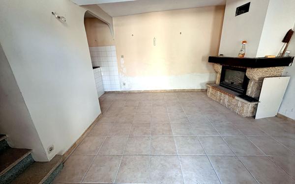 Maison à vendre    3 pièces •  Villalier