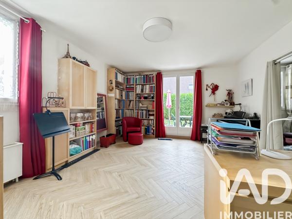 Maison à vendre 9 pièces 289 m² Chelles
