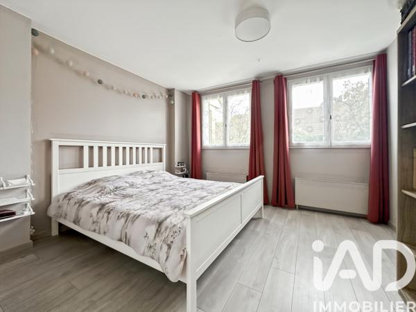 Maison à vendre 9 pièces 289 m² Chelles