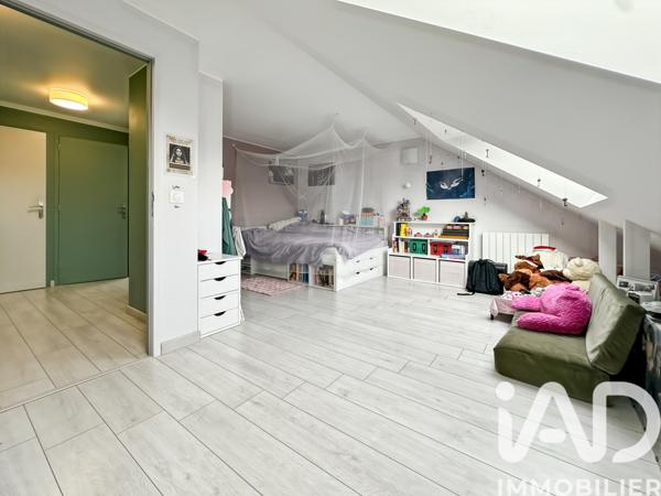 Maison à vendre 9 pièces 289 m² Chelles