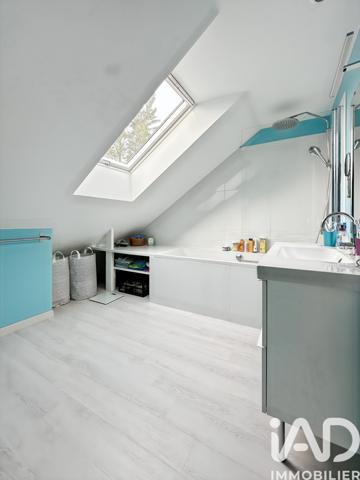 Maison à vendre 9 pièces 289 m² Chelles