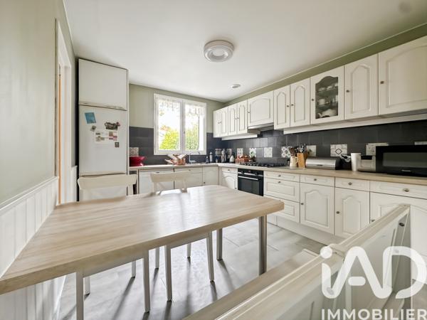 Maison à vendre 9 pièces 289 m² Chelles