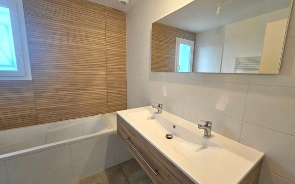 Maison à vendre    5 pièces • 118 m2 Brax