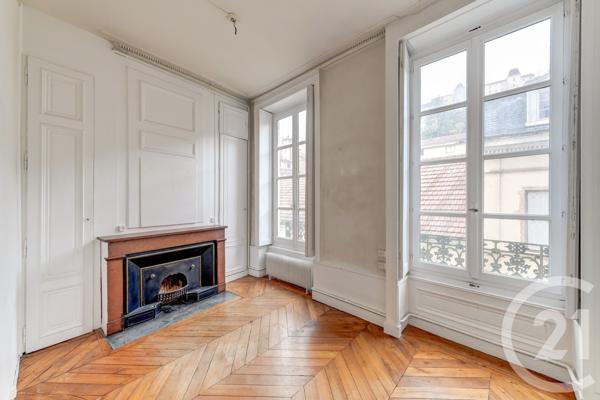 Appartement F3 à vendre  3 pièces - 66,70 m2 LYON - 69005
