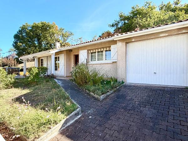 Maison plain pied de 96m2 habitable avec garage sur parcelle de 521m2 , Artigues pres bordeaux
