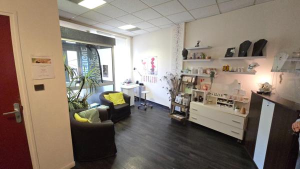 DREUX 28100 - Murs commerciaux, local 90 m² , CENTRE VILLE