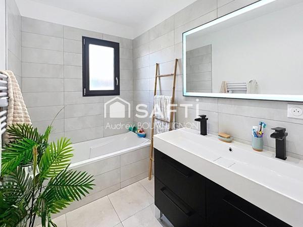 Maison neuve 4 pièces avec piscine à Malemort-du-Comtat