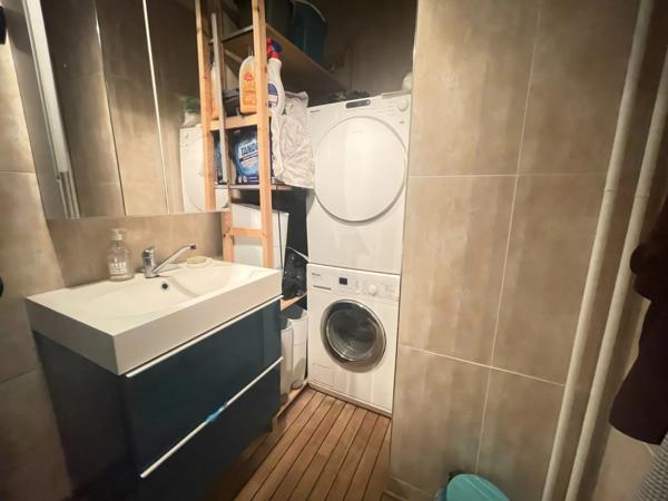Appartement T3, 3pieces à vendre, avec balcon à LES CLAYES SOUS BOIS