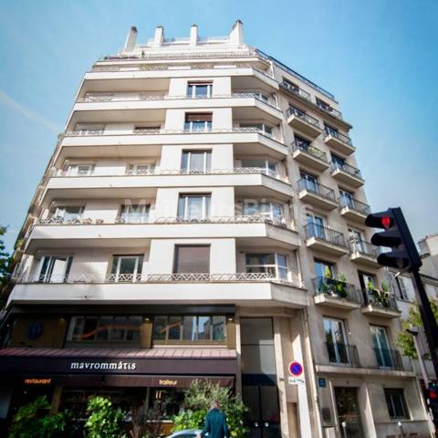 Doumer-Passy : 4 pièces ,117 M2 à rénover