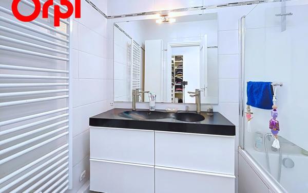 Appartement à vendre    4 pièces • 93,62 m2 Lyon 2