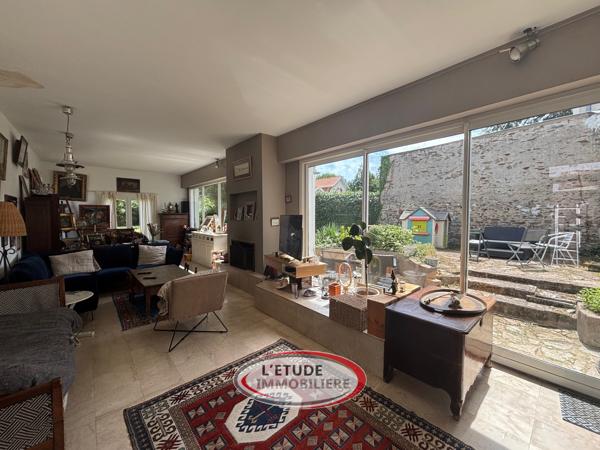 Carquefou/Coeur du Bourg : maison familiale à découvrir !