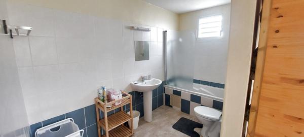 Gosier : appartement avec terrasse 3 chambres à louer