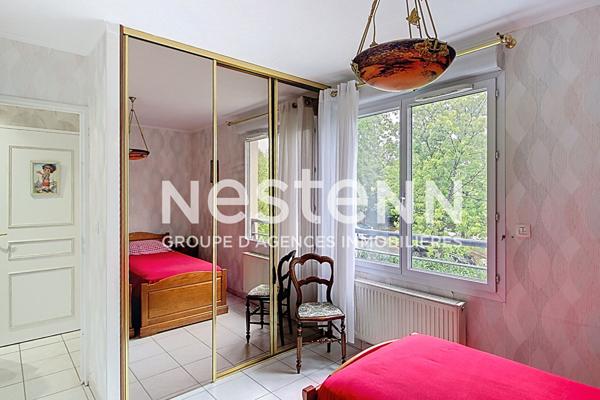 Grand Appartement T3 2 chambres avec Terrasse Cave et Parking aux Terrasses de Tassigny - 69500 BRON