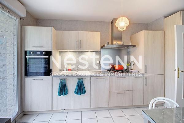 Grand Appartement T3 2 chambres avec Terrasse Cave et Parking aux Terrasses de Tassigny - 69500 BRON