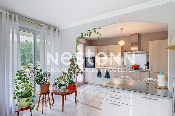 Grand Appartement T3 2 chambres avec Terrasse Cave et Parking aux Terrasses de Tassigny - 69500 BRON