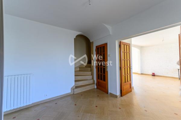 MAISON INDIVIDUELLE SUR 1498 M² DE TERRAIN