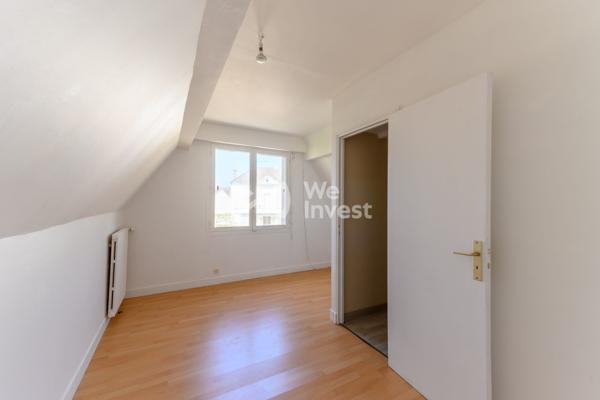 MAISON INDIVIDUELLE SUR 1498 M² DE TERRAIN