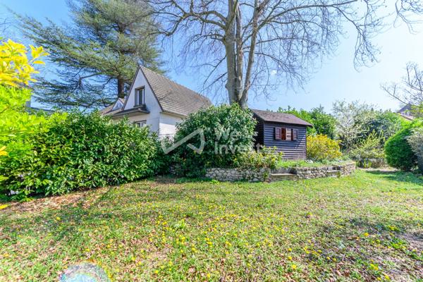 MAISON INDIVIDUELLE SUR 1498 M² DE TERRAIN