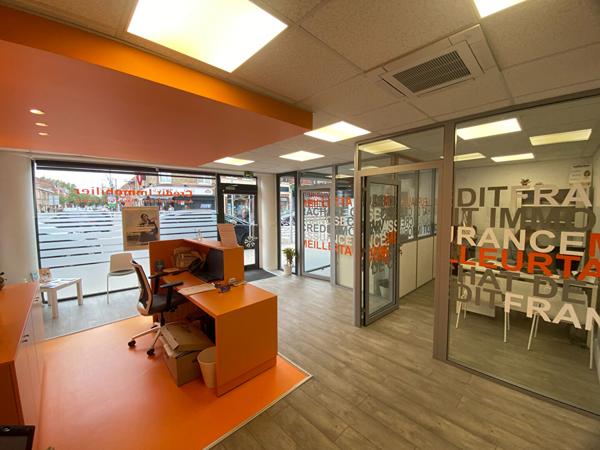 Local commercial avec vitrine 93 m² LAMBERSART