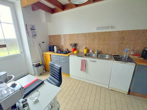 Maison à vendre à LE LOROUX BOTTEREAU - 199900 €