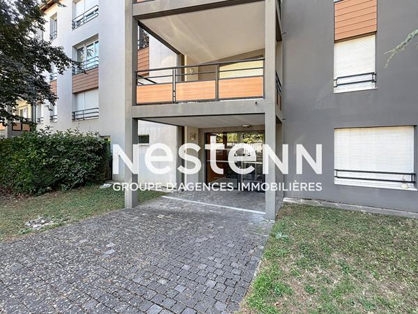 VENDU LOUE - Appartement T2 lumineux avec terrasse et parking en sous sol - Copropriété récente - Secteur Eglise - 69500 BRON