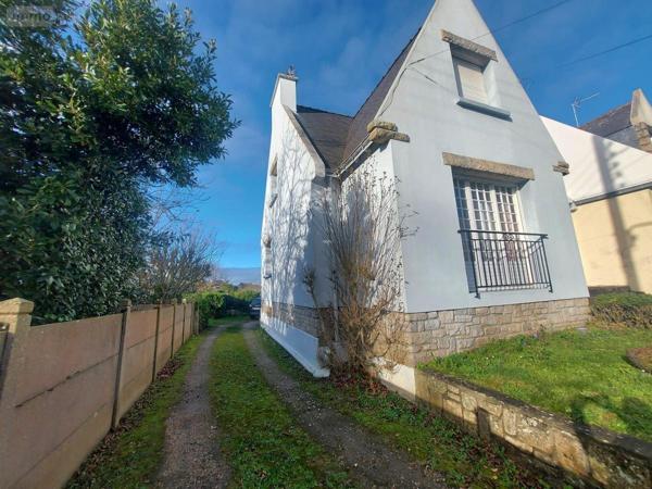 Maison à vendre à Locmiquélic dans le Morbihan (56570), ref : 56040-607