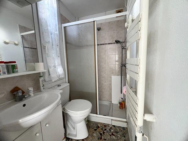 47260 GRANGES SUR LOT A Granges Sur Lot, maison avec petit jardin et garage