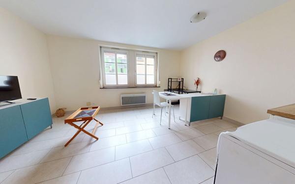 Immeuble à vendre    10 pièces • 219 m2 Bischheim