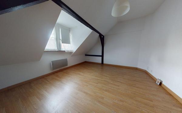 Immeuble à vendre    10 pièces • 219 m2 Bischheim