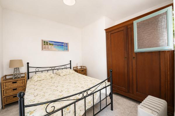 Maison avec piscine à débordement, vue Estérel et appartement indépendant ? Saint-Jean-de-Cannes