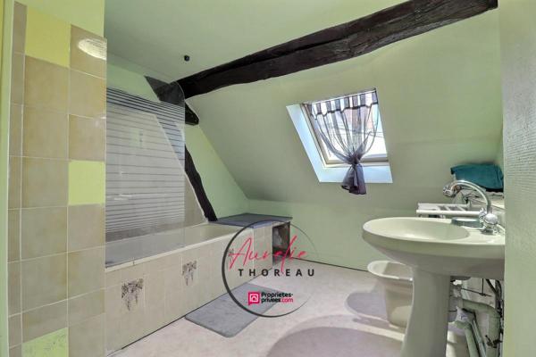 Maison atypique, plein centre, 3 chambres