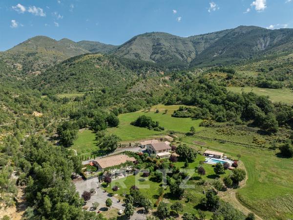 Domaine d’exception de plus de 280 hectares – Haute Provence -