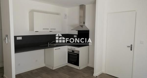 Location Appartement 2 pièces 39.78 m² - Tours 37200