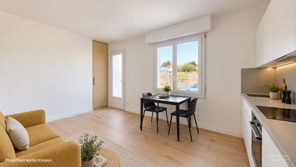 Studio de 21 m² à rénover avec stationnement privatif