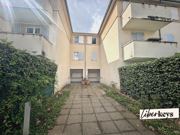 Appartement de 2 pièces lumineux de 31,49 m² avec balcon - Vaulx-en-Velin