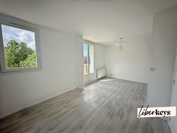 Appartement de 2 pièces lumineux de 31,49 m² avec balcon - Vaulx-en-Velin