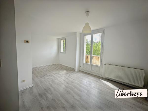 Appartement de 2 pièces lumineux de 31,49 m² avec balcon - Vaulx-en-Velin